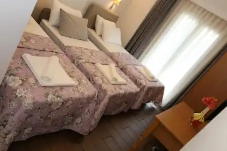 AtaÇesme Otel - 35