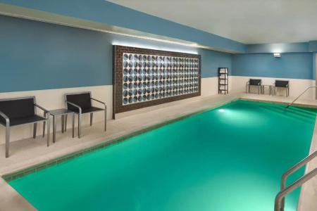 Courtyard by Marriott Washington, DC/Foggy Bottom - 17