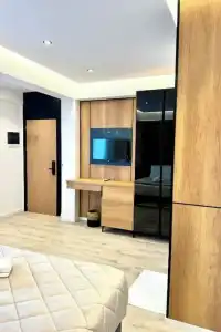 Joni Premium - 76