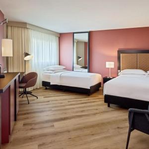 Sheraton Frankfurt Airport & Conference Center - 36