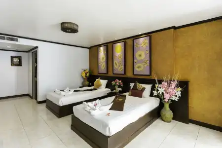 Tanawan Phuket - 40