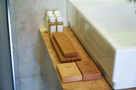 Old Boutique - 41