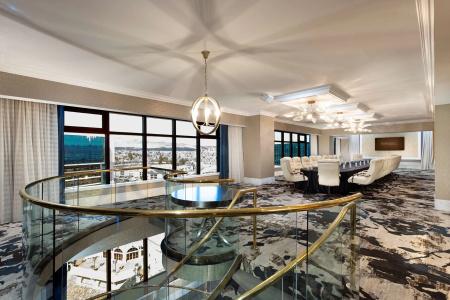 Peppermill Resort Spa Casino - 16
