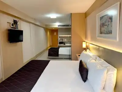 Cullinan Hplus Premium - 134