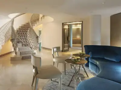 The Dorchester - 39