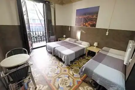 Lenin Hostel Barcelona - 27