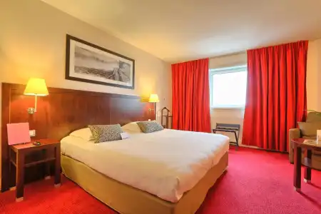 Golden Tulip CDG Airport Roissy - 38