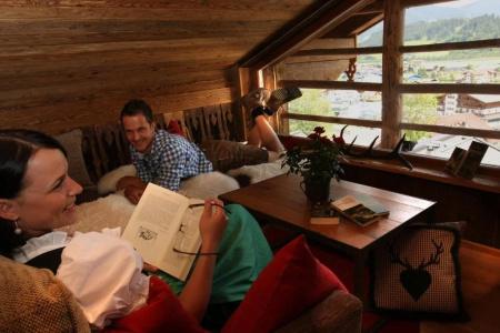 Almdorf Flachau - Luxus Hüttenurlaub - 4