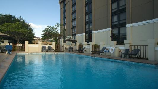Holiday Inn Express San Antonio-Airport by IHG - 40