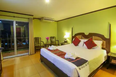 Phuphaya Resort Pattaya - 28