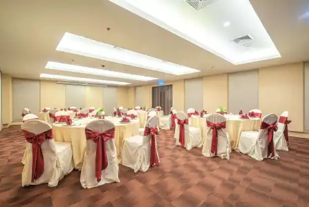 Ramada by Wyndham Phuket Deevana - 31