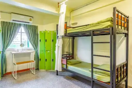 OYO 928 Leaf Hostel - 48