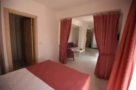 Bodrum Pasaj - 76