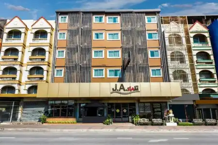 Collection O JA Siam City - 0
