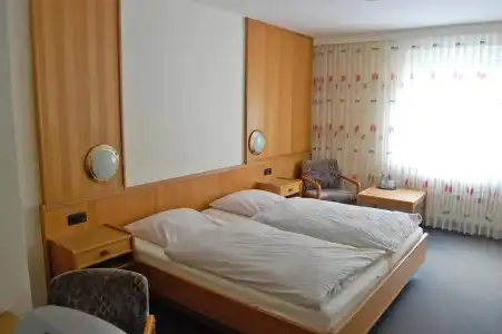 Hubertushof - 27
