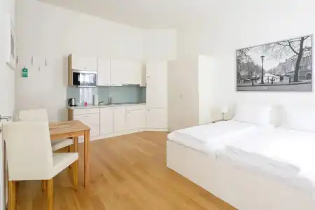 Riess City Rooms - Self Check-IN - 37