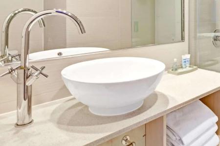 Wyndham Garden Long Island City - 42