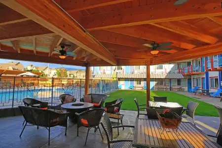 Bowmont Motel - 15