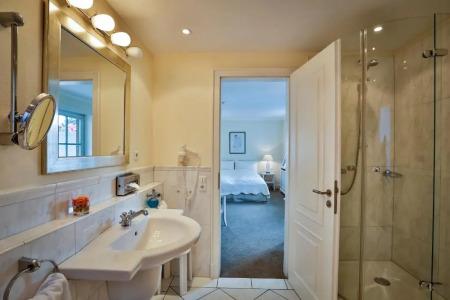 & Restaurant Jörg Müller - 58