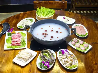 voco Suzhou Guanqian Street by IHG - 9