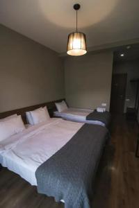 Hilltop Kazbegi - 35