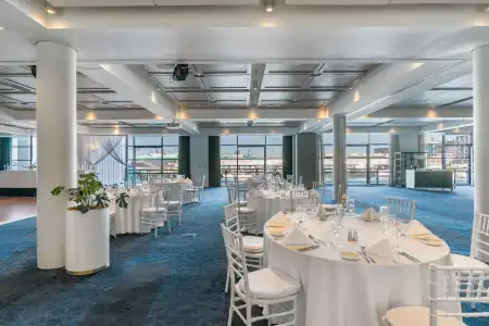 Hilton Auckland - 28