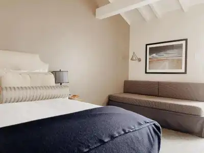 Le Petit Pali Brentwood West Los Angeles - 34