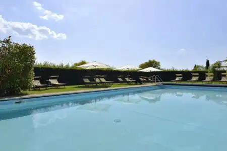 Porsenna Resort - 8