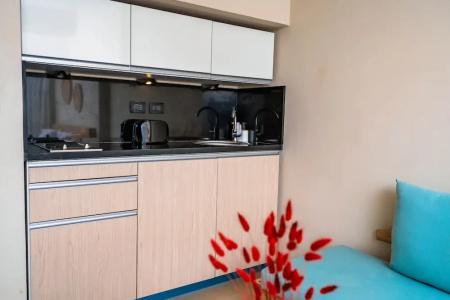 Redcon Suites - 283