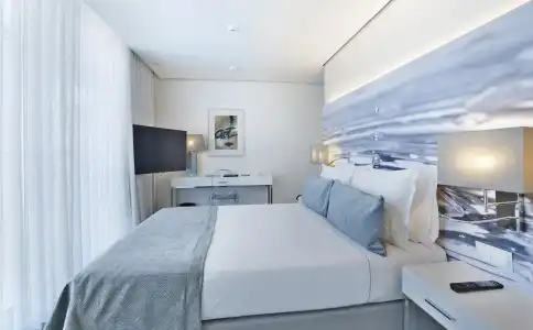White Lisboa - 2