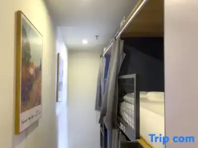 Danang Backpacker Hostel and Spa - 51