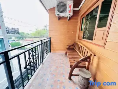 The Luna Hostel - 106