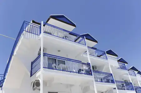 Joker Side Hill Suite - 29