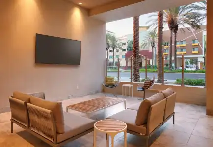 Hyatt House at Anaheim Resort/Convention Center - 39