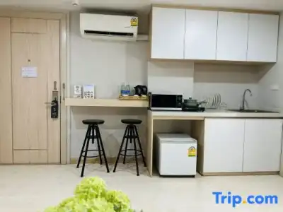 O2 Grand Suvarnabhumi Airport - Free Scheduled Shuttle from to Suvarnabhumi Airport - 60