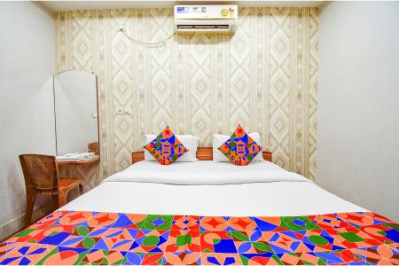 FabSaltlake Regency - 14km from Anandlok Hospital - 17