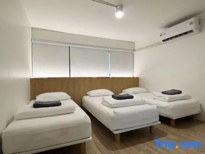 Monomer Hostel Bangkok - 49