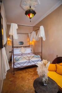 Riad Tachchaqa - 76