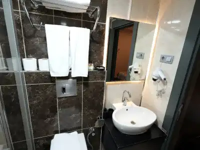 No 139 Apartments - 156