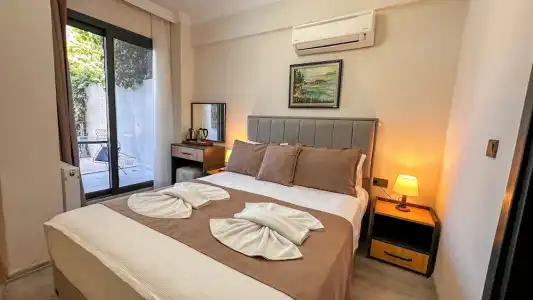 Mykonut Boutique Suites - 59