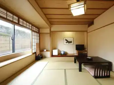 Hiroshima Garden Palace - 24