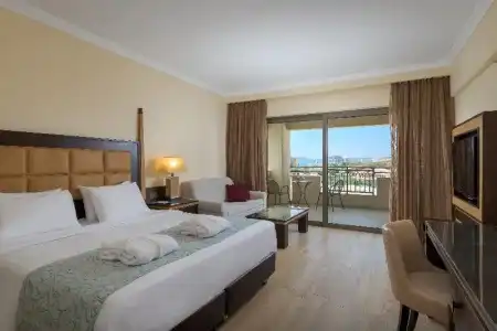La Marquise Luxury Resort Complex - 45