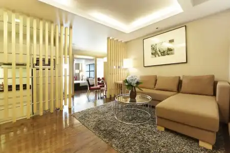 Sora Resort & Suites Sukhumvit - 30