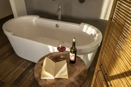 Ansen Suites - 100