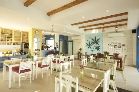 Santosha Health Lifestyle Resort - 16