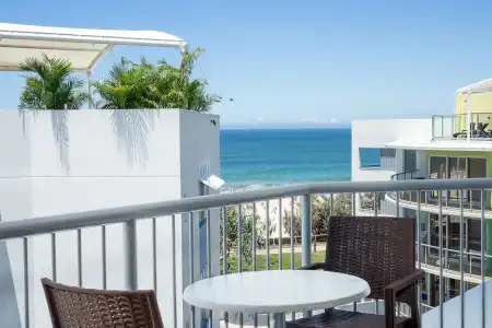 Rolling Surf Resort - 94