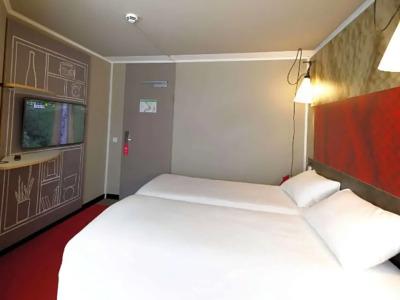 Ibis Koeln Centrum - 40