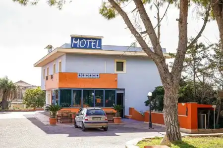 Motel - Nautico Pozzallo - 0