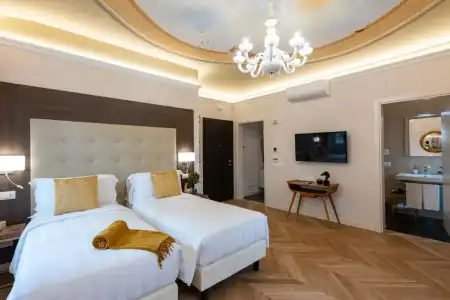 Kairos by Florence Art Apartments - 2