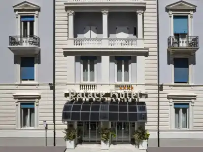 Palace - 35